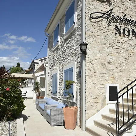 Διαμέρισμα Nona *