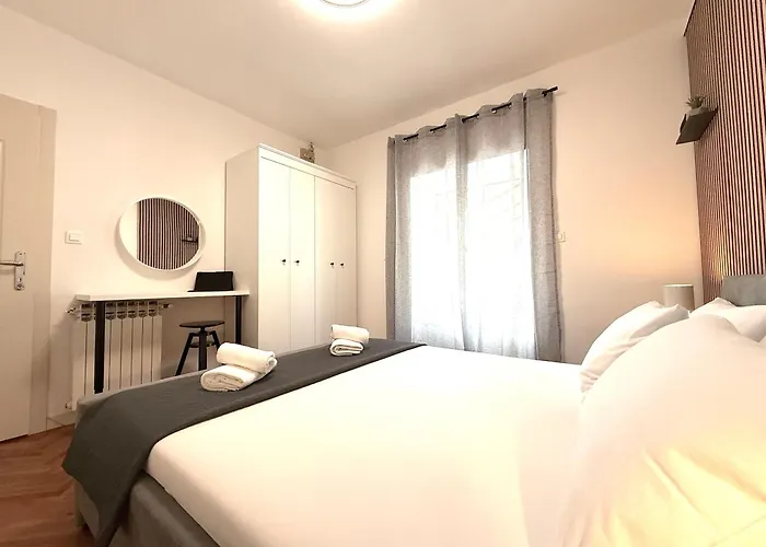 Nona Apartman *