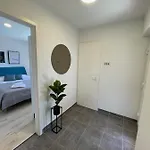 Nona Apartment