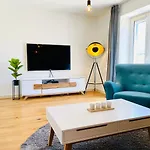 Nona Apartment