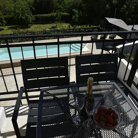 Nona Апартаменты *