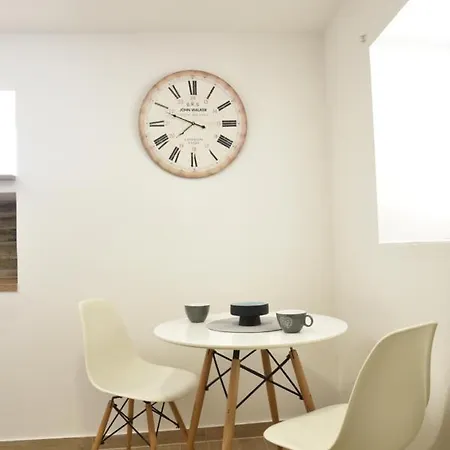 Nona Apartment *