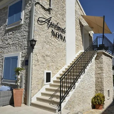Apartment Nona