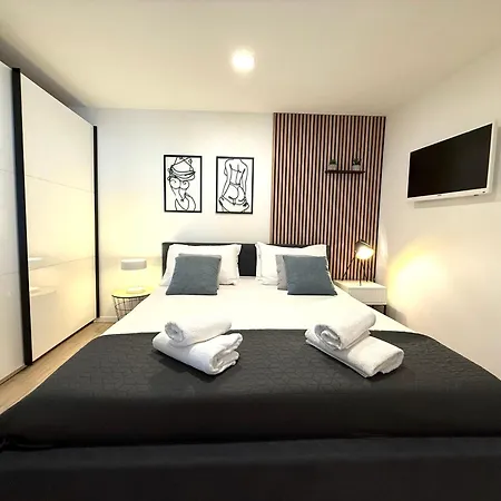 Nona Apartment *